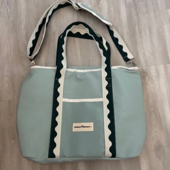 Business & Pleasure Co. The Holiday Cooler Tote Bag - Rivie Green - Picture 4 of 5
